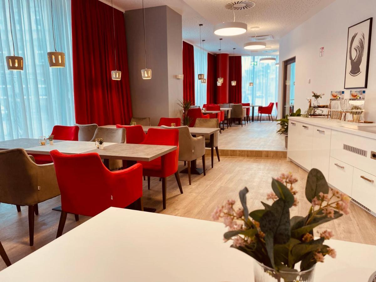 Dormero Hotel Hof Хоф Екстериор снимка